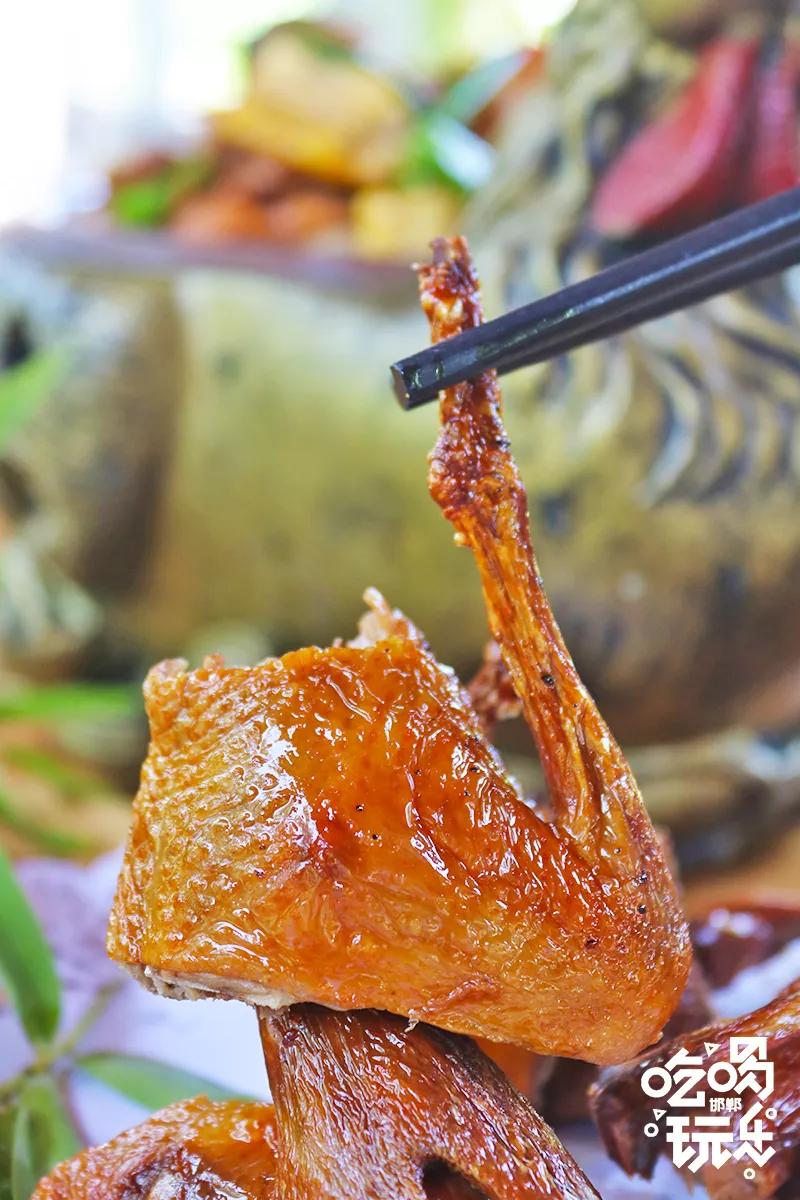 秋冬来袭！来碗养生汤！吃着鸽子喝着汤！请客有面子就到鸽子王