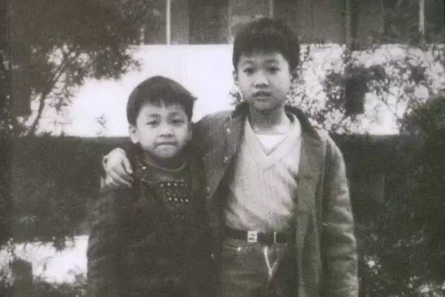 为什么今年那么多人纪念黄家驹,多少人怀念黄家驹