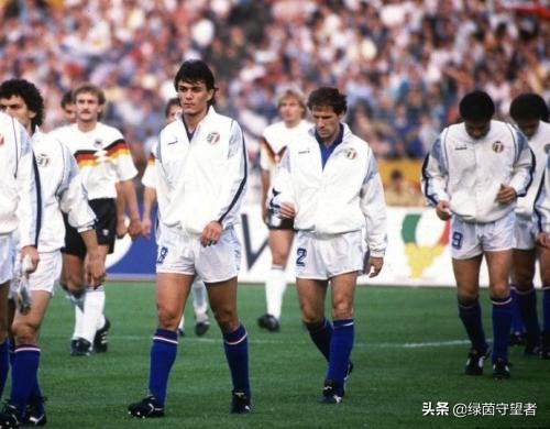 平心而论足坛技术独一档的仅3人,现役足球全球最好的后防线组合