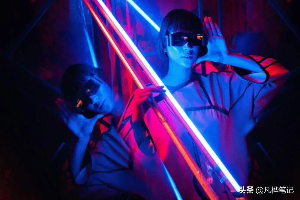 霓虹灯摄影：拍摄霓虹灯的最佳技巧