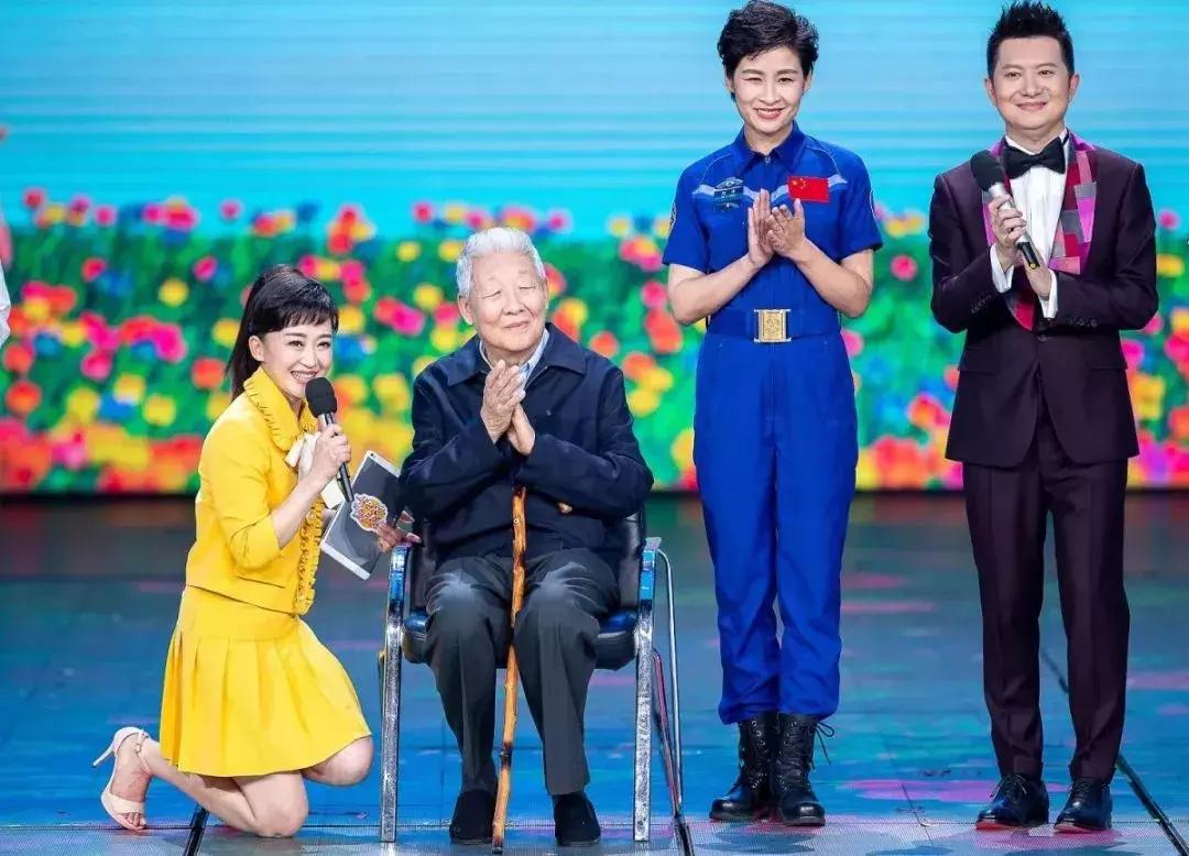 央视六一开场快乐向未来,2019央视儿童节晚会快乐向未来