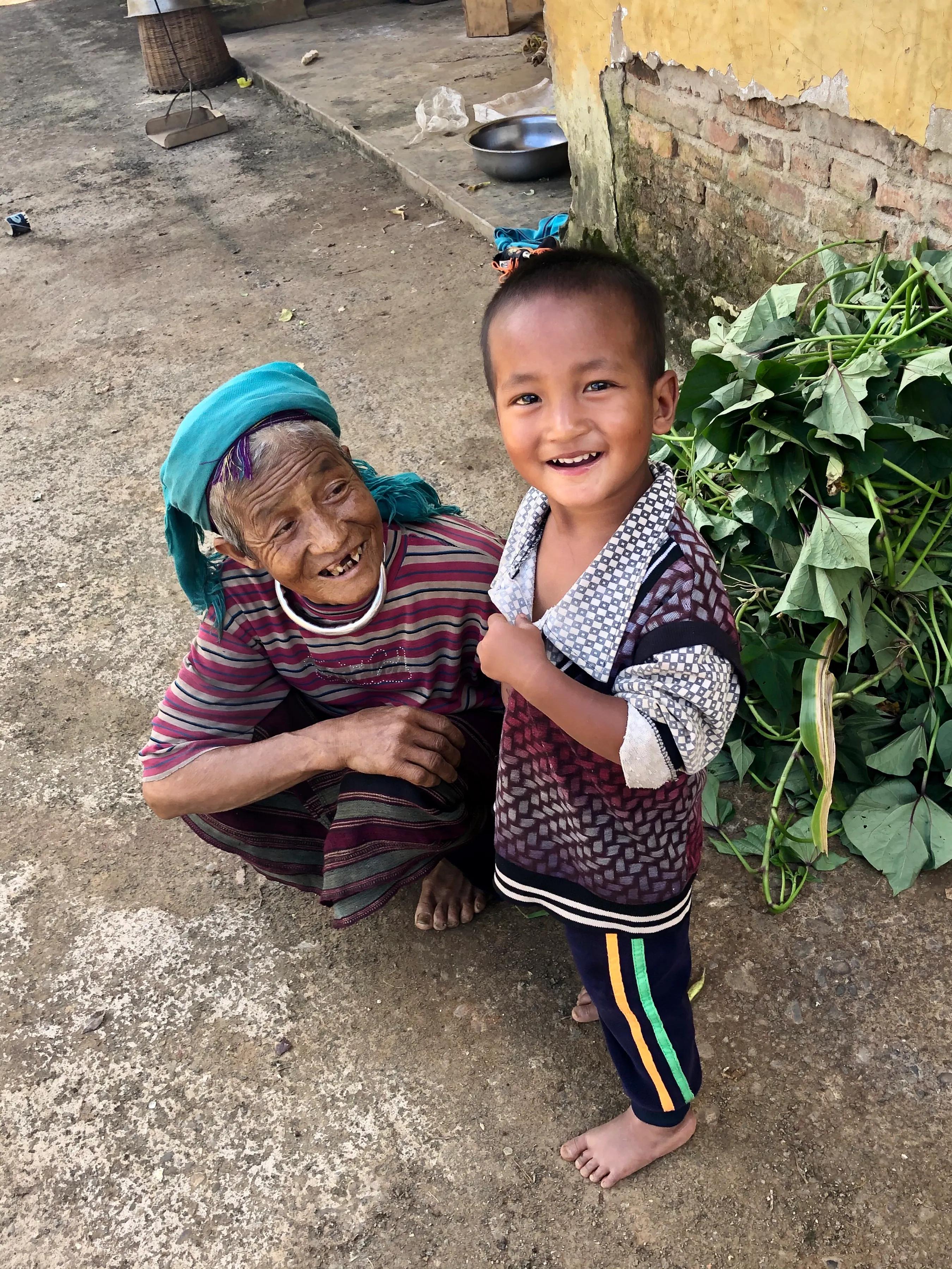 云南省佤族沧源,走进沧源县佤族原始部落