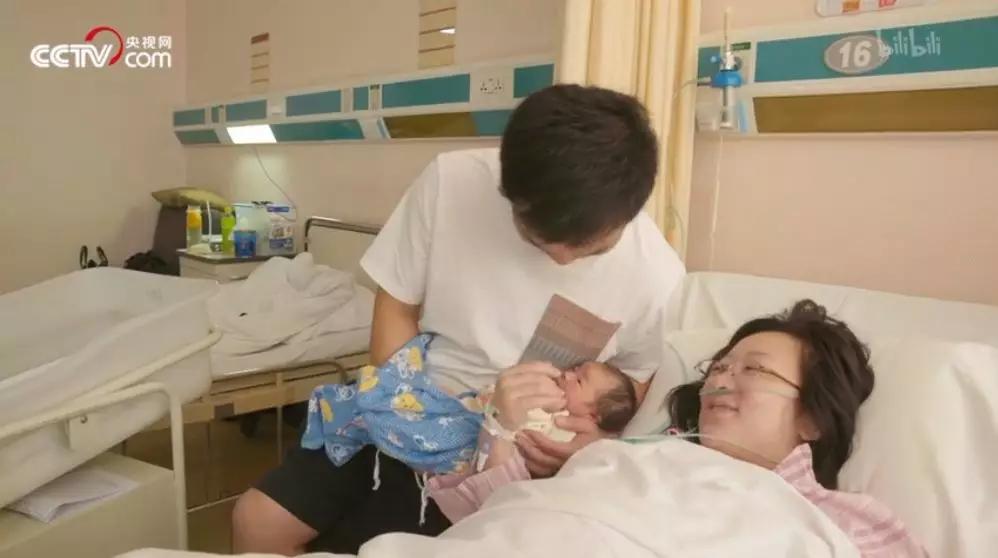 豆瓣9.3b站,又被重庆暖到了