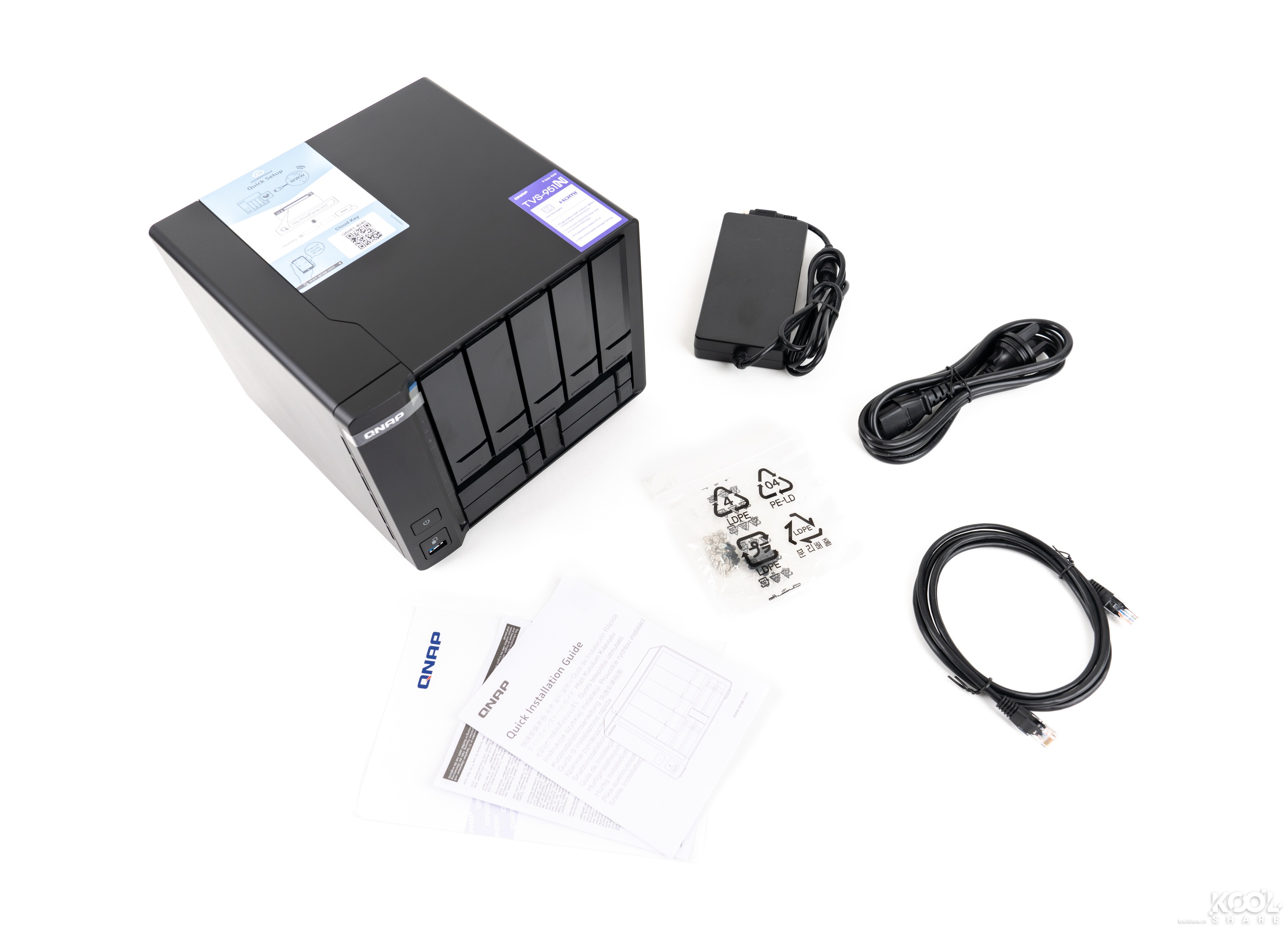 经济型9盘位NAS，QNAPTVS-951N开箱拆解评测