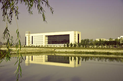 河南高校黄淮学院,你是我患得患失的梦语音