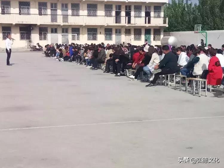 家教春风来,巡讲正当时