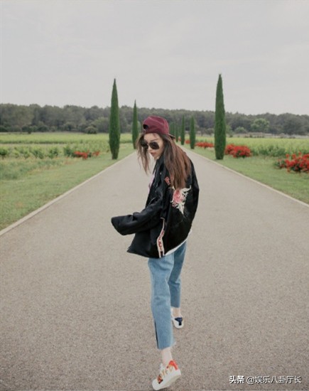 盘点娱乐圈最会拍照的女明星们，get高级美感的养成！