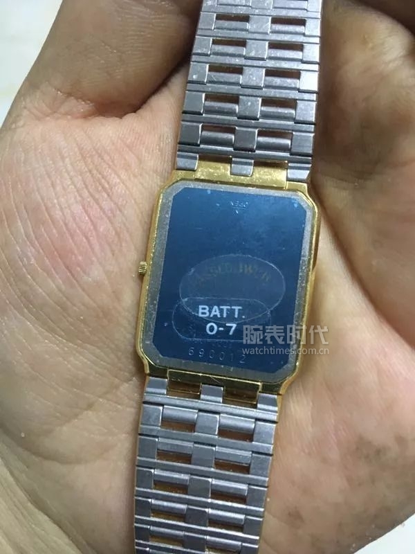 表友实拍腕表,精工银波系列石英手表