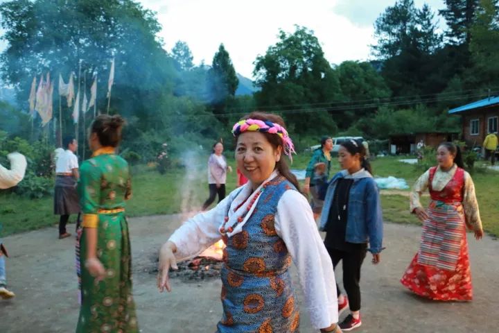 有一种风情叫江南烟雨,波密西藏江南