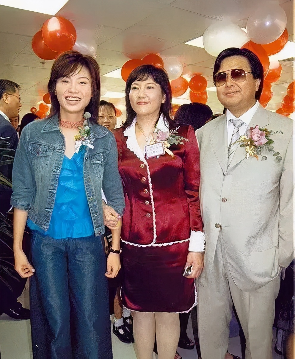 徐子淇嫁的豪门到底有多豪,徐子淇嫁入豪门八年生四子