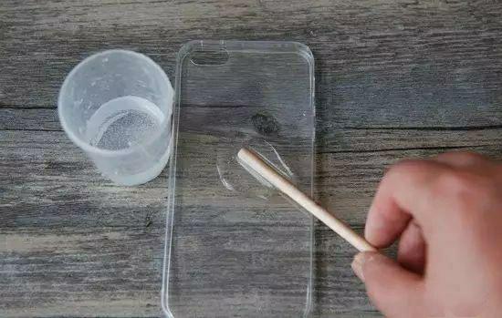 买手机送的透明壳，太难看？小姐姐教你做出最美“花壳”，收藏