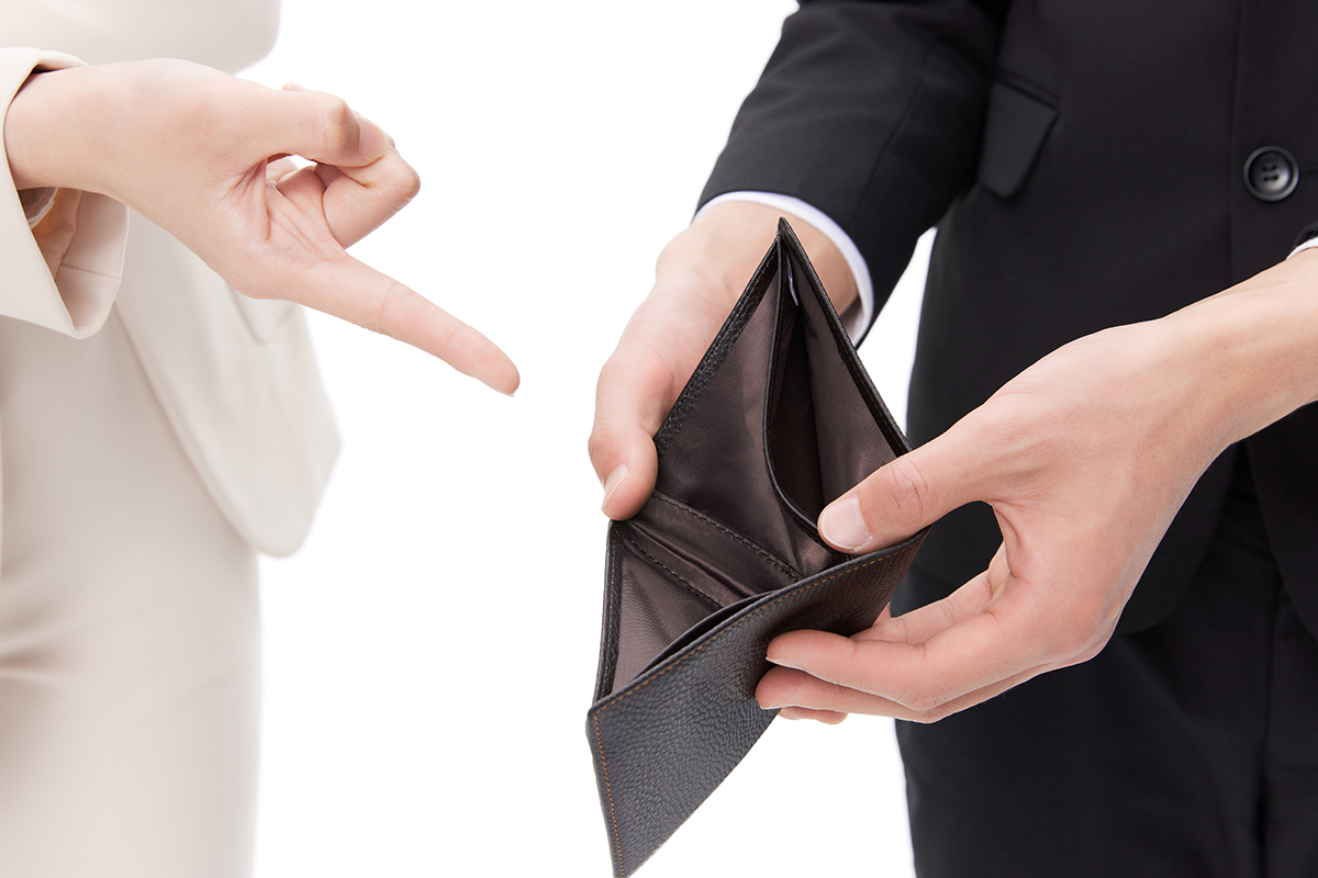 “老赖”跑路只能联系到其父母,还能继续提请诉讼吗?