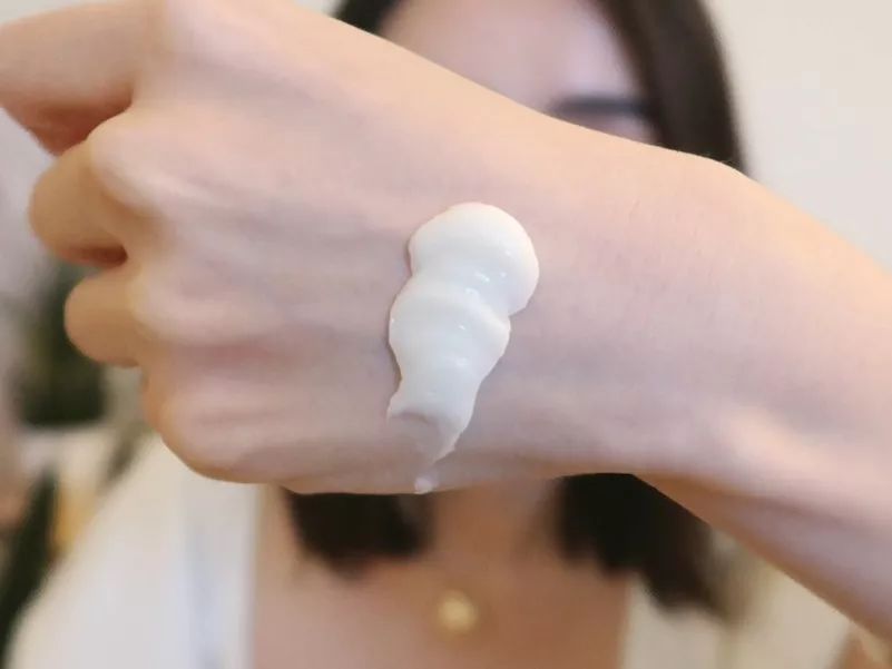 给大家推荐一款涂抹面膜,护肤涂抹式面膜推荐