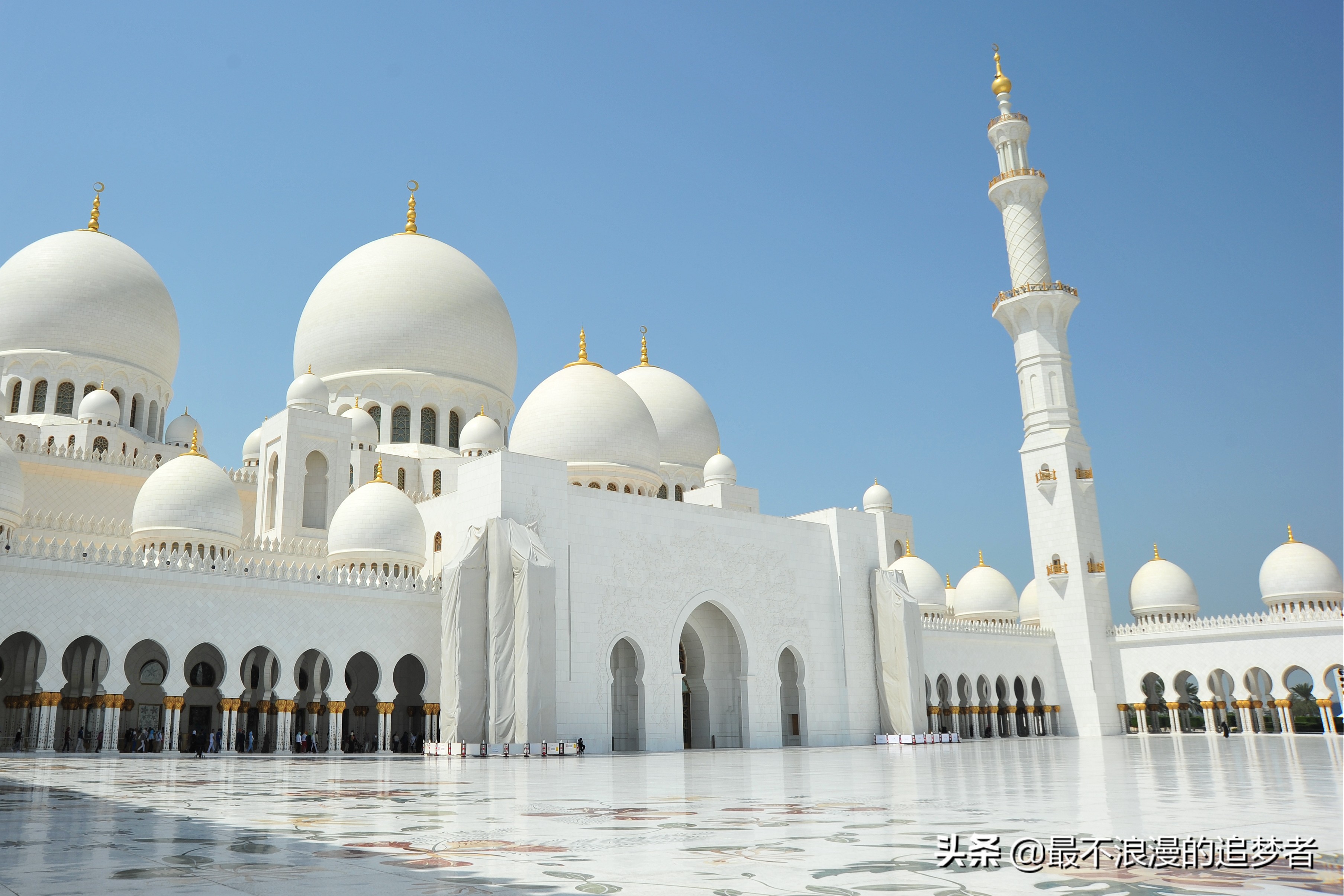 阿联酋谢赫扎耶德清真寺旅游,迪拜谢赫扎耶德路旅游