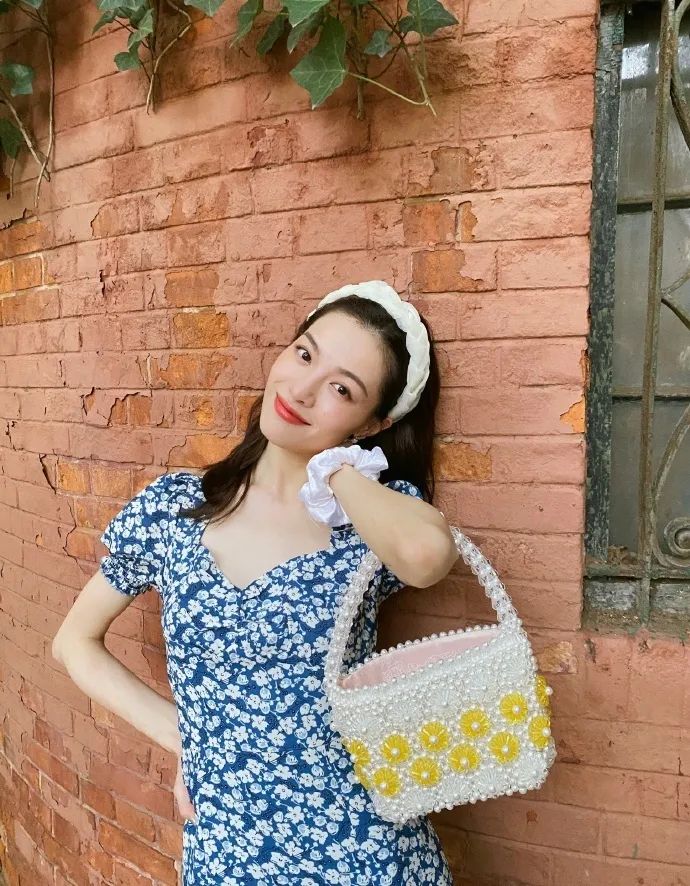 钟楚曦时尚大片惊艳众人,钟楚曦为什么有那么多黑粉