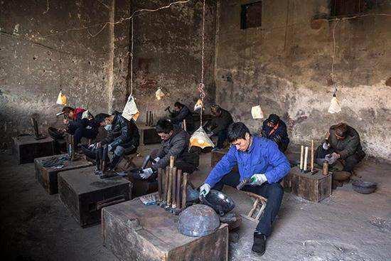 当年火一时的不粘锅,真正不粘锅多少钱一个