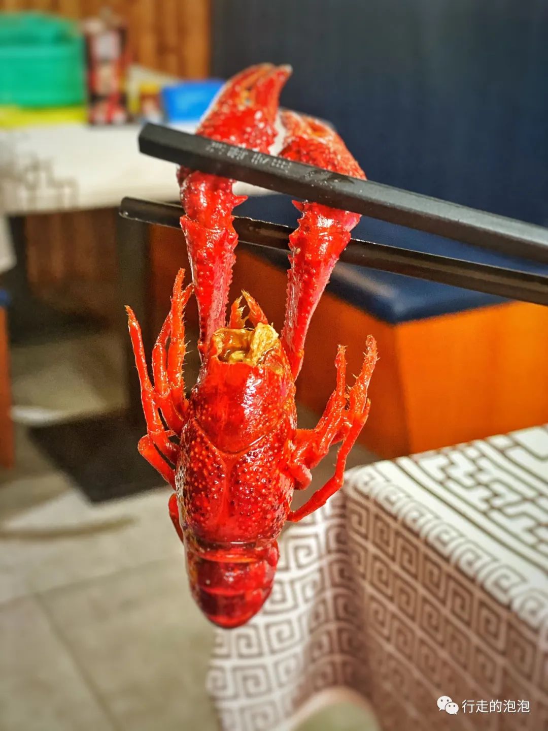 「岳阳攻略」被誉为“湖南夜宵扛把子”的烧烤城，还是小龙虾基地