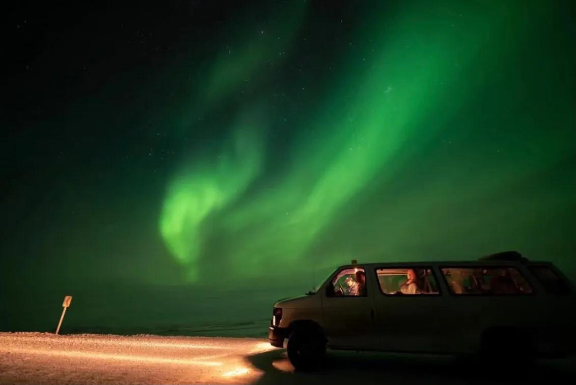 夫妻环球旅行张昕宇梁红侣行,张昕宇梁红夫妇环球旅行纪录片