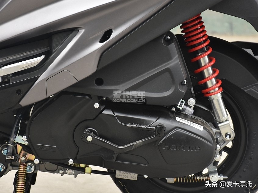 豪爵usr125极限测评,豪爵合资踏板