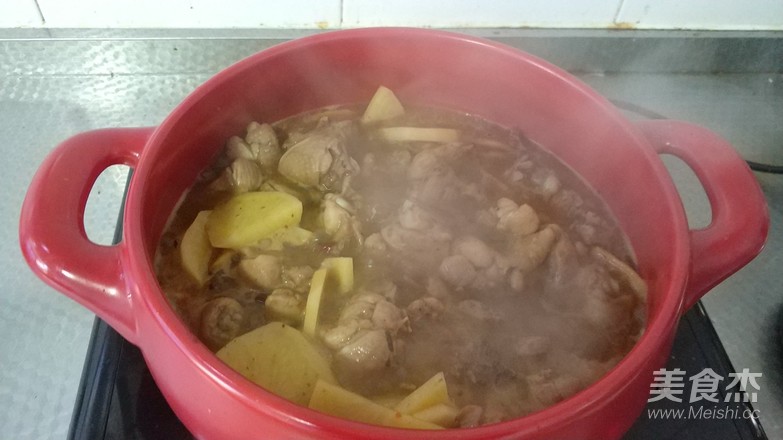 重庆鸡公煲正宗做法教学,重庆鸡公煲正宗做法配方