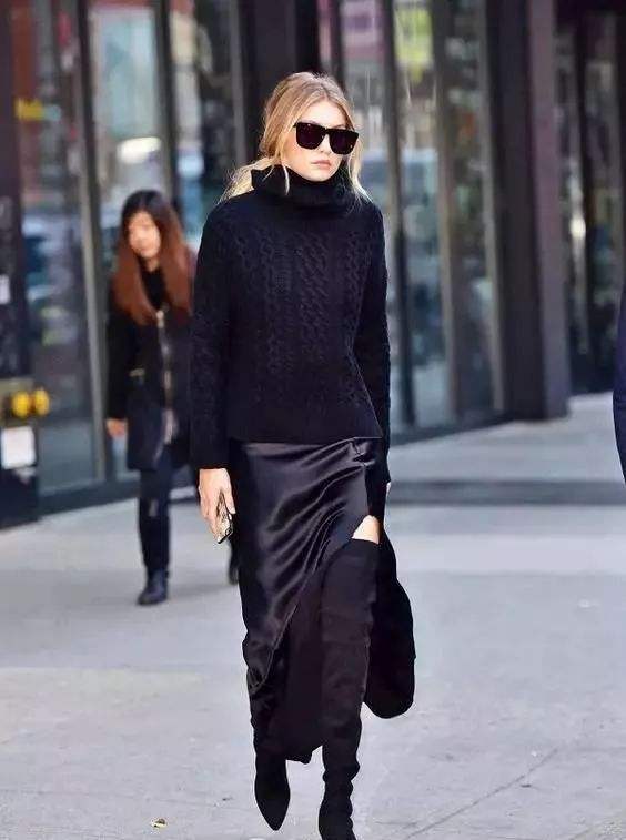 马丁靴过时了今年流行裸跟,马丁靴已经过时