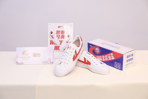 来上海旅游你最推荐带什么特产,去上海最值得带回来的10件伴手礼