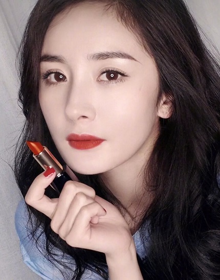 这些明星同款口红，你买过哪几只