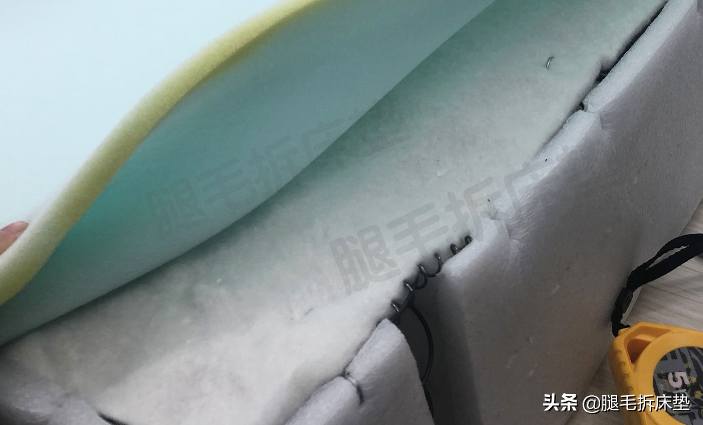 拆解棕床垫,乳胶床垫拆卸全过程