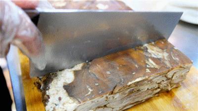 门头沟烧饼夹肘子石门营,门头沟特色小吃烧饼夹肘子