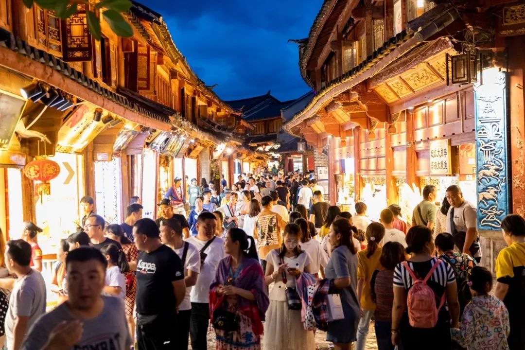 冷饮店经营技巧大全—提高冰淇淋店在冬天的生存能力