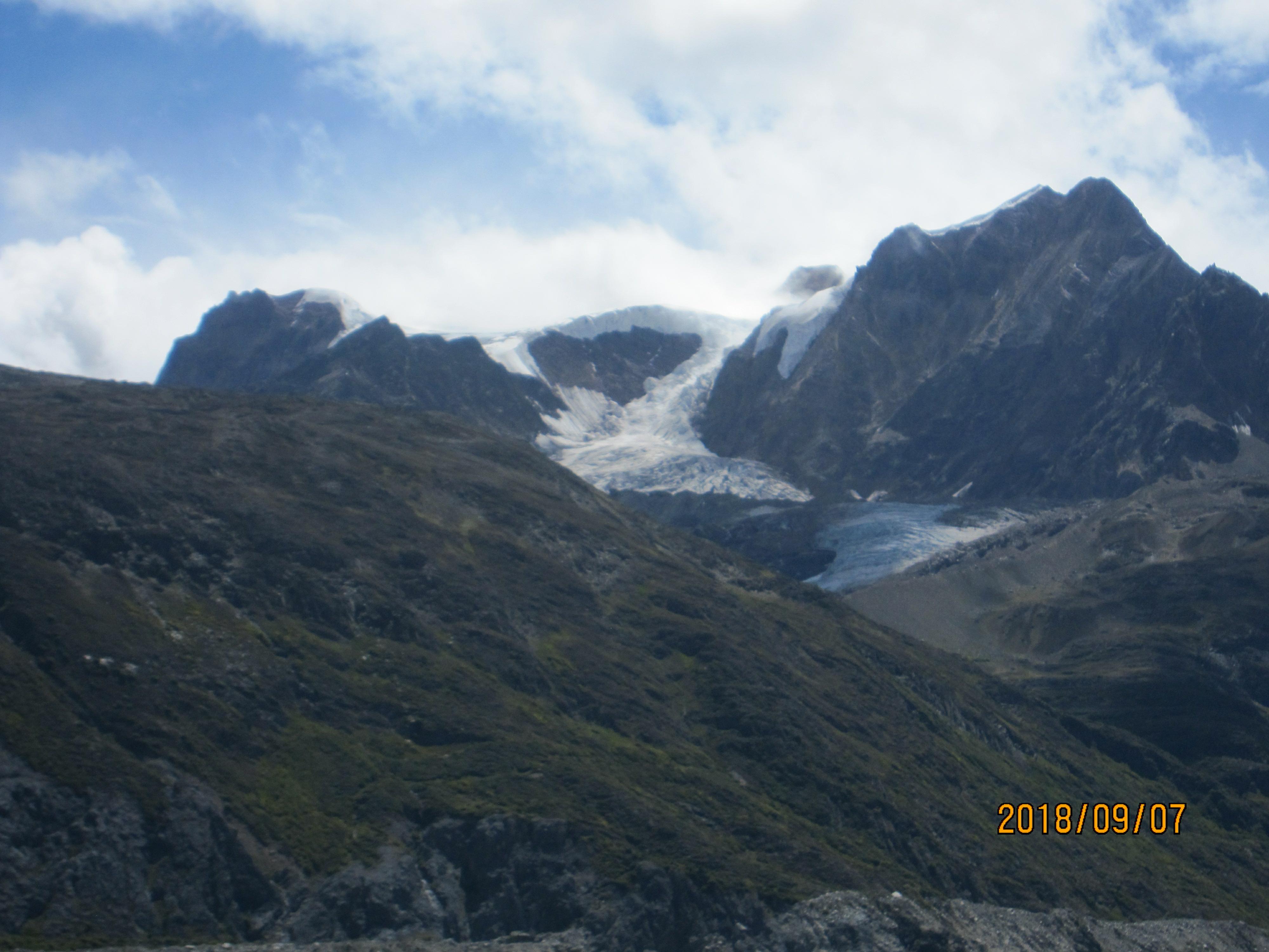 西藏第八天雪山下的然乌湖,从安徽到来西藏古冰川旅游攻略