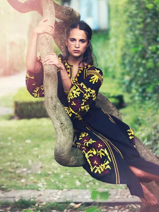 迪士尼冰雪奇缘衣服,看冰雪奇缘2电影