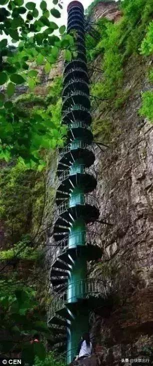 这是一条神奇的“天路”，难得一见，绝对震撼你的双眼