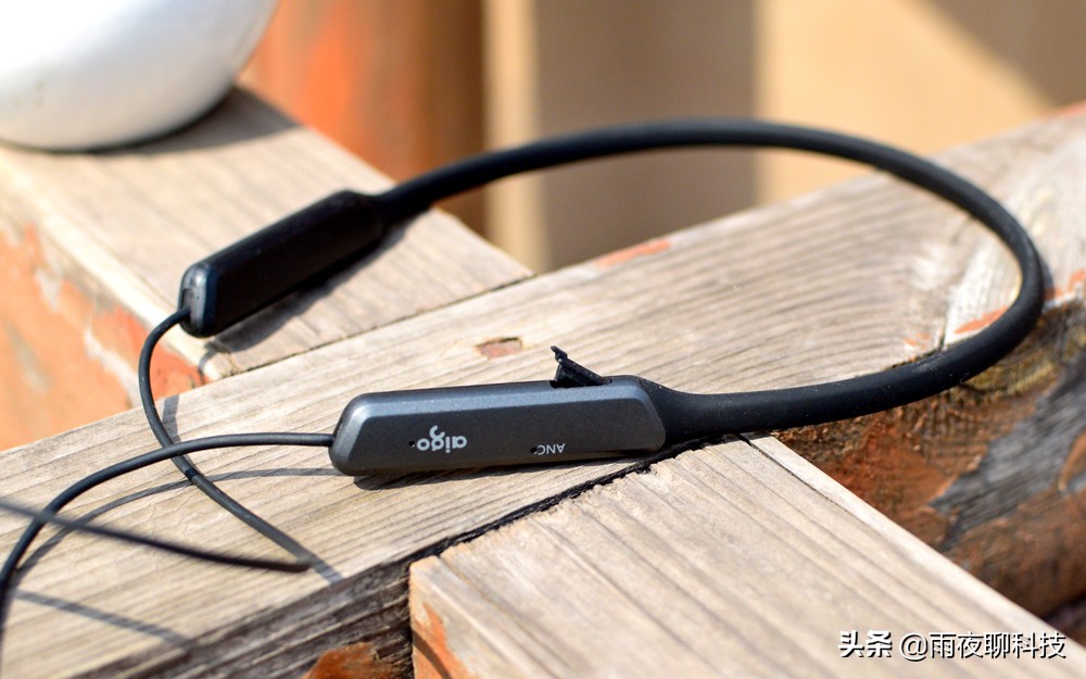 爱国者wy100降噪耳机评测,爱国者w08降噪耳机