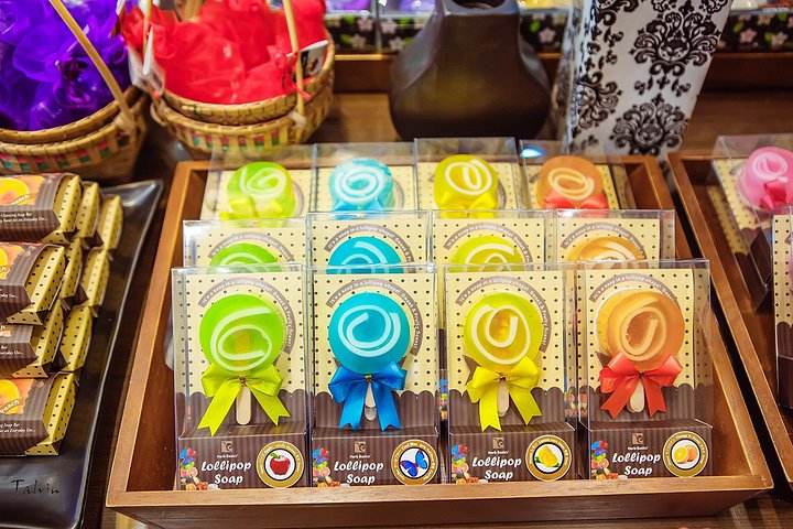 去泰国旅游值得买什么东西,泰国手信零食哪里买便宜