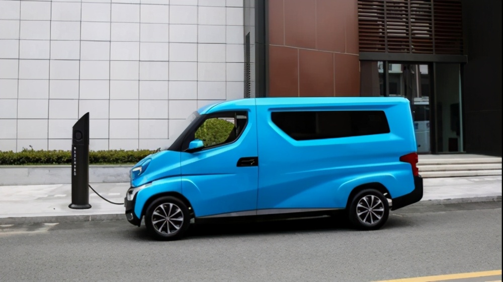 飞碟汽车是什么,在路上看见飞碟的标志代表了什么