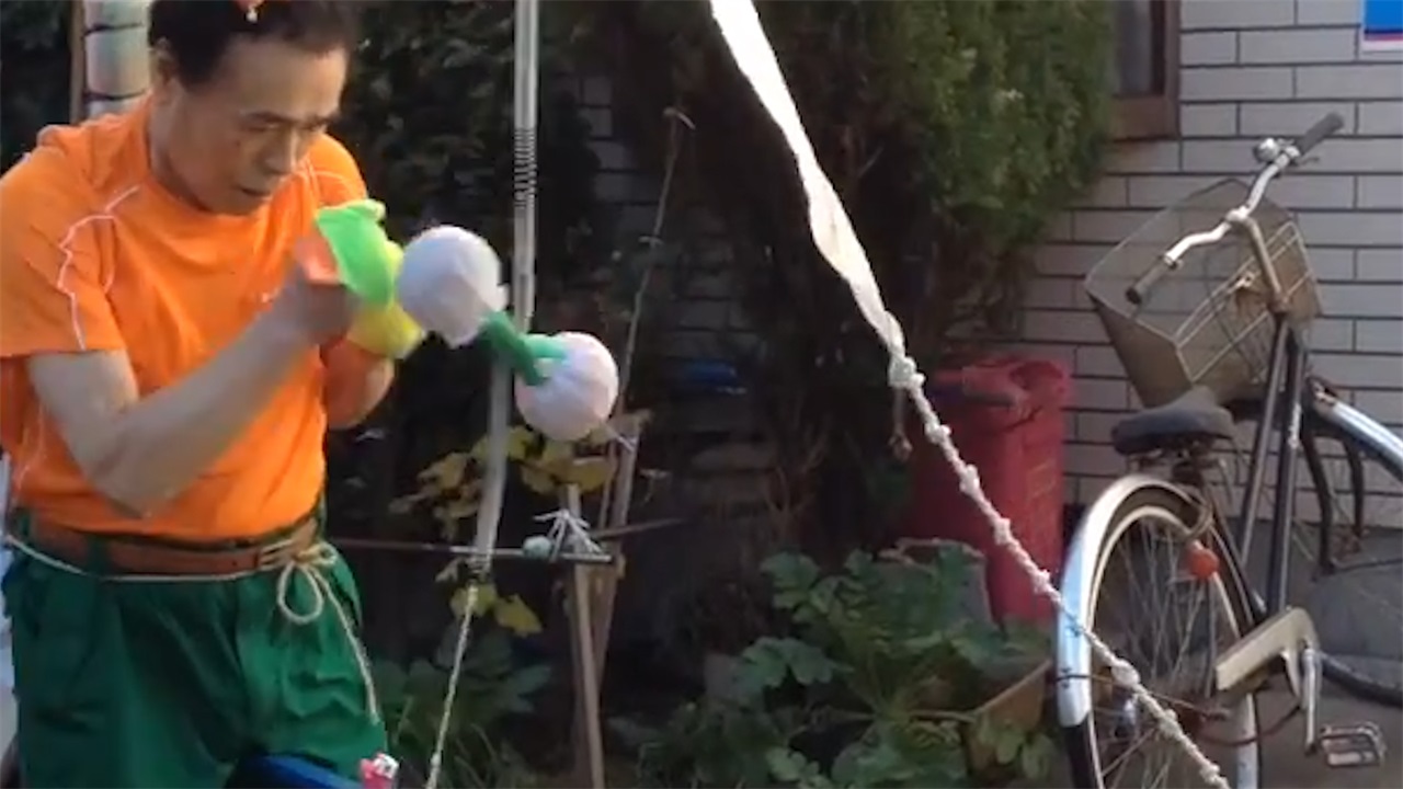 最奇葩的游泳神器,日本发明游泳神器