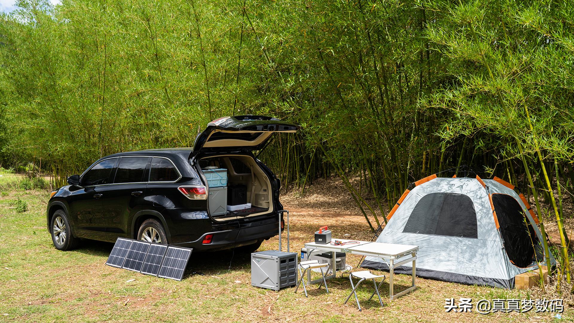 汽车太阳能电池板一天充多少度电,太阳能电池板越大充电越快吗