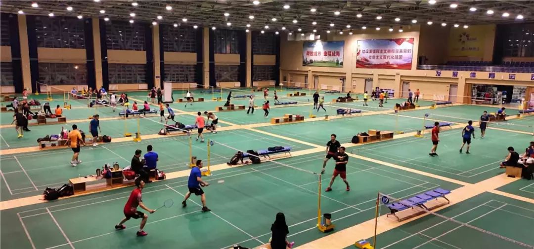 夜赛威海,在夜色中尽情燃烧卡路里