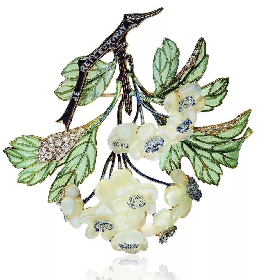 他是珠宝界的叛徒,但一件珠宝就能卖600万