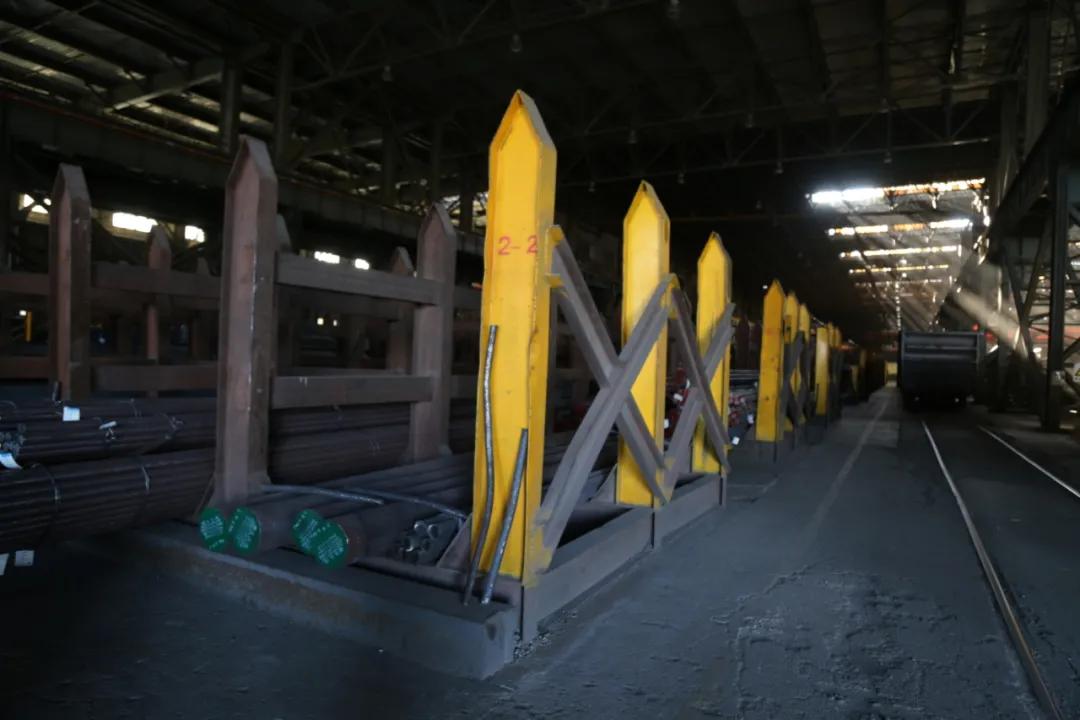 哈铁畅通运输,哈铁为玉米南下铺路架桥