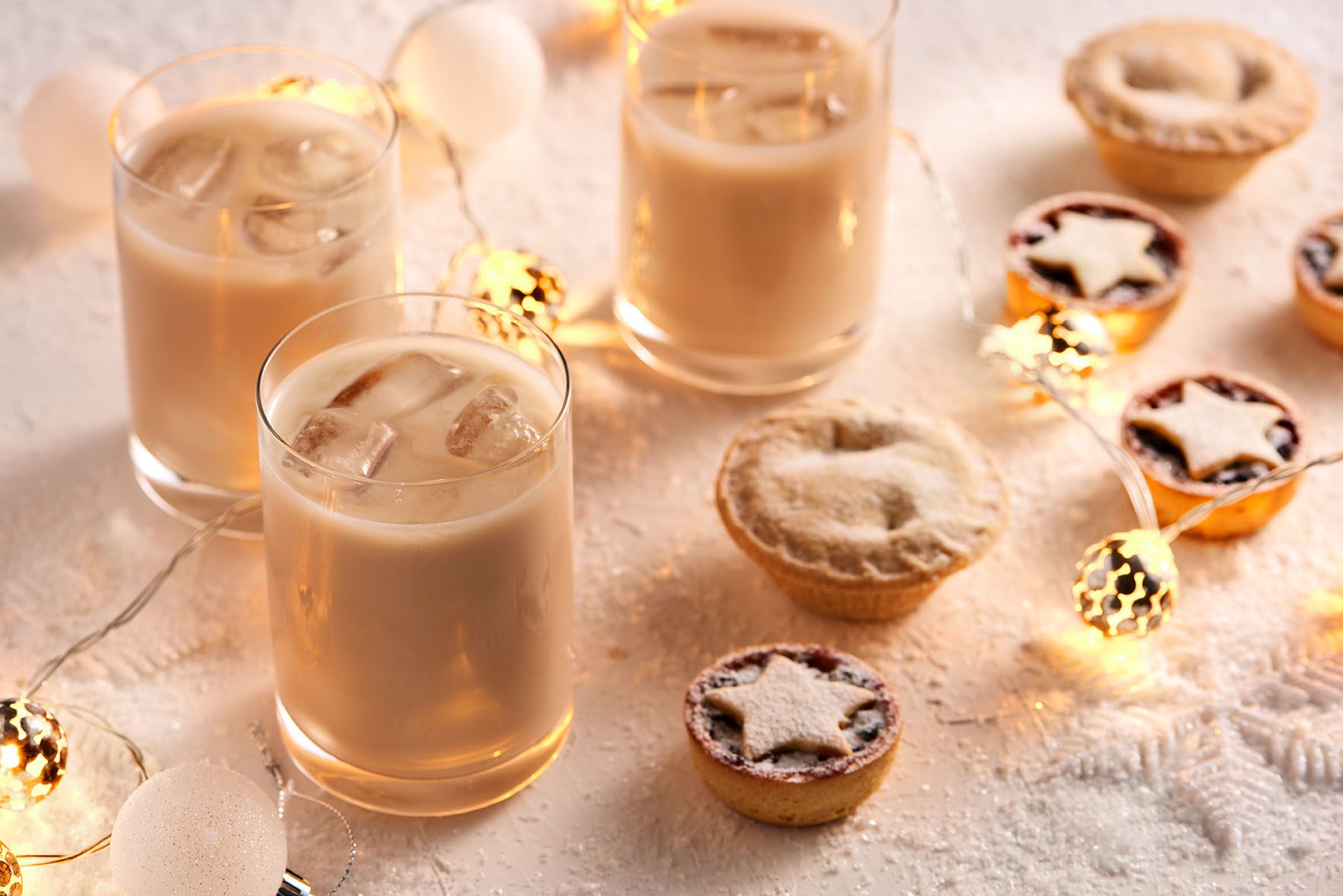阿联酋航空经济舱食物,揭秘阿联酋航空上的圣诞餐食