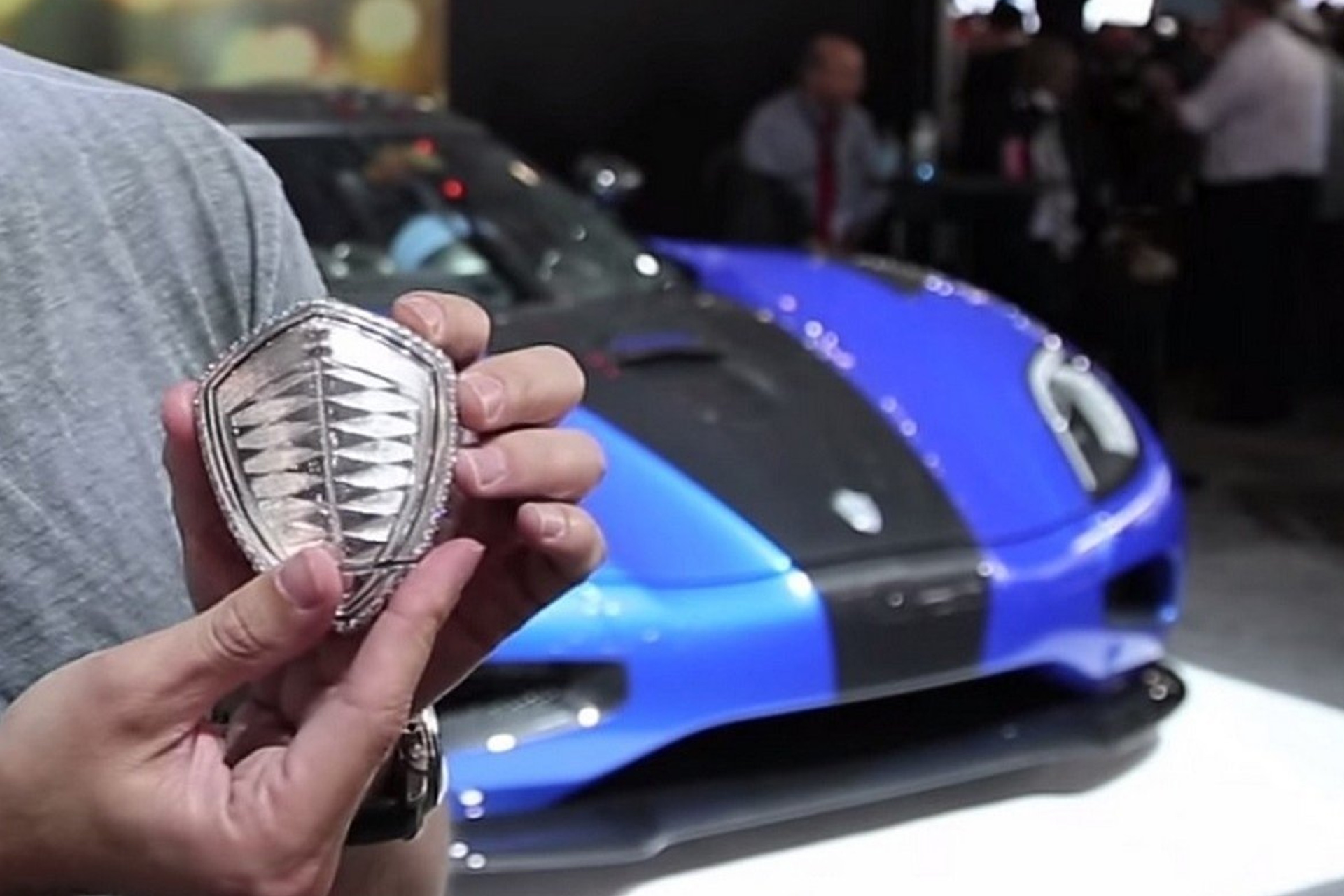 买钥匙送车,豪车钥匙为什么是最贵的零件