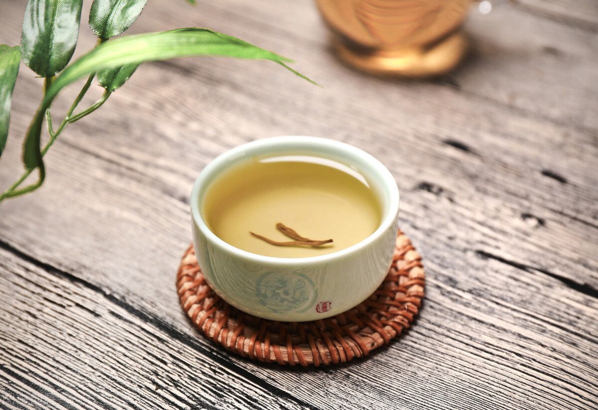 为什么清明时节的茶是佳品,清明前后的茶是什么茶