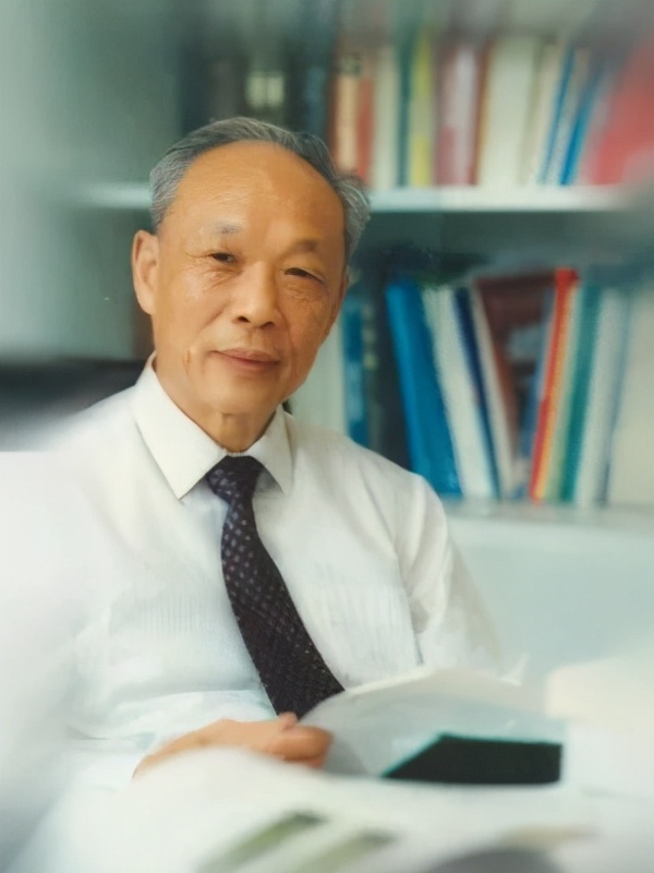 治白血病的特效药老教授放弃专利,中国医生放弃白血病药的专利