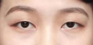 素人改造无眉毛烟熏妆,素人改造化妆遮颧骨