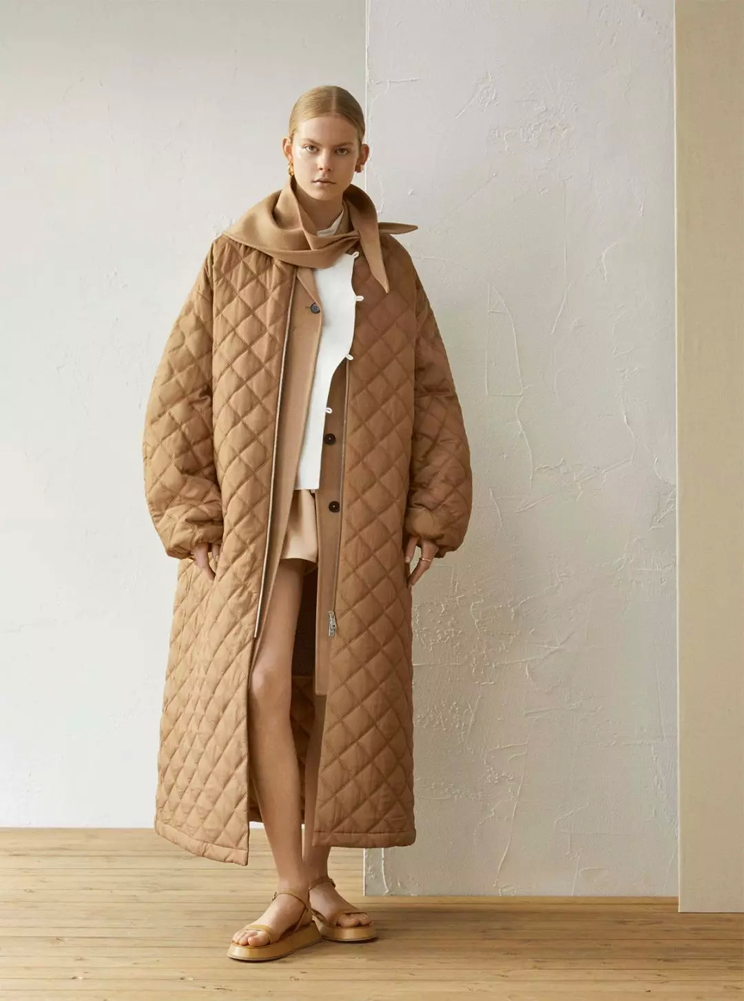 复古菱格双肩包香奈儿,香奈儿大号包包穿搭