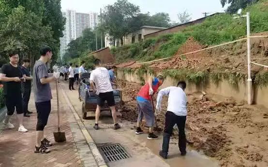 同舟共济守望相助朗诵,同舟共济守望相助造句