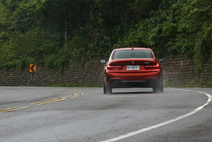 华晨宝马价格320,华晨宝马320有标轴版吗