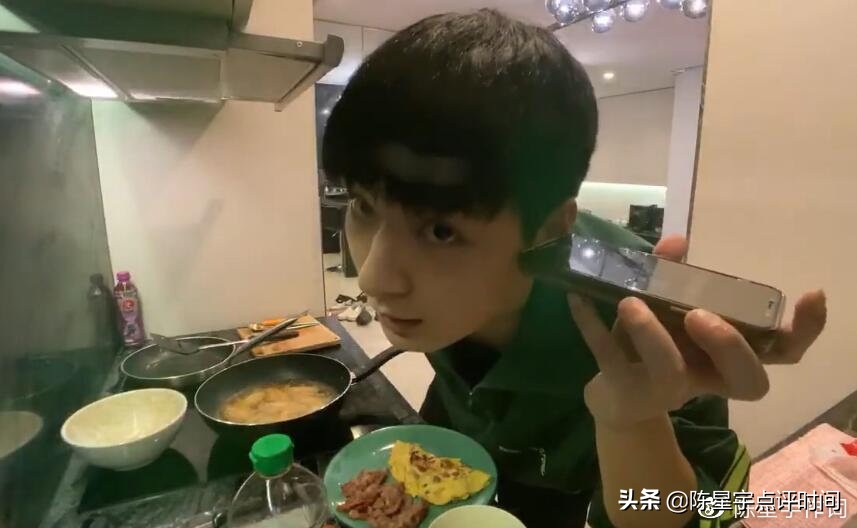 曼谷封城后的泰国偶像们“憋疯了”泰剧外的明星居家才艺大曝光